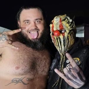 Meet your Posher, Linza